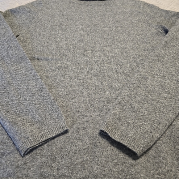 Charter Club petite cashmere turtleneck - Picture 2 of 4